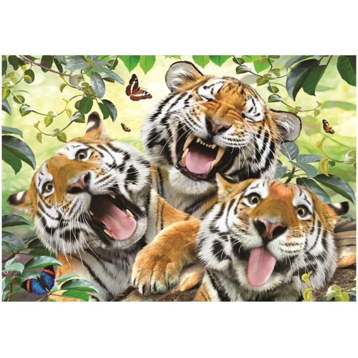 Tiger Selfie